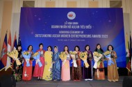 Chủ tịch Hanel PT vinh hạnh nhận giải thưởng doanh nhân nữ ASEAN tiêu biểu tại Hội nghị Thượng đỉnh Doanh nhân nữ ASEAN 2022